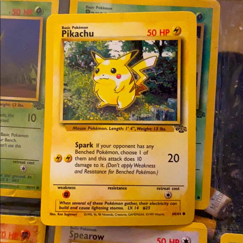 Pokémon Pikachu 1995 card. Excellent condition